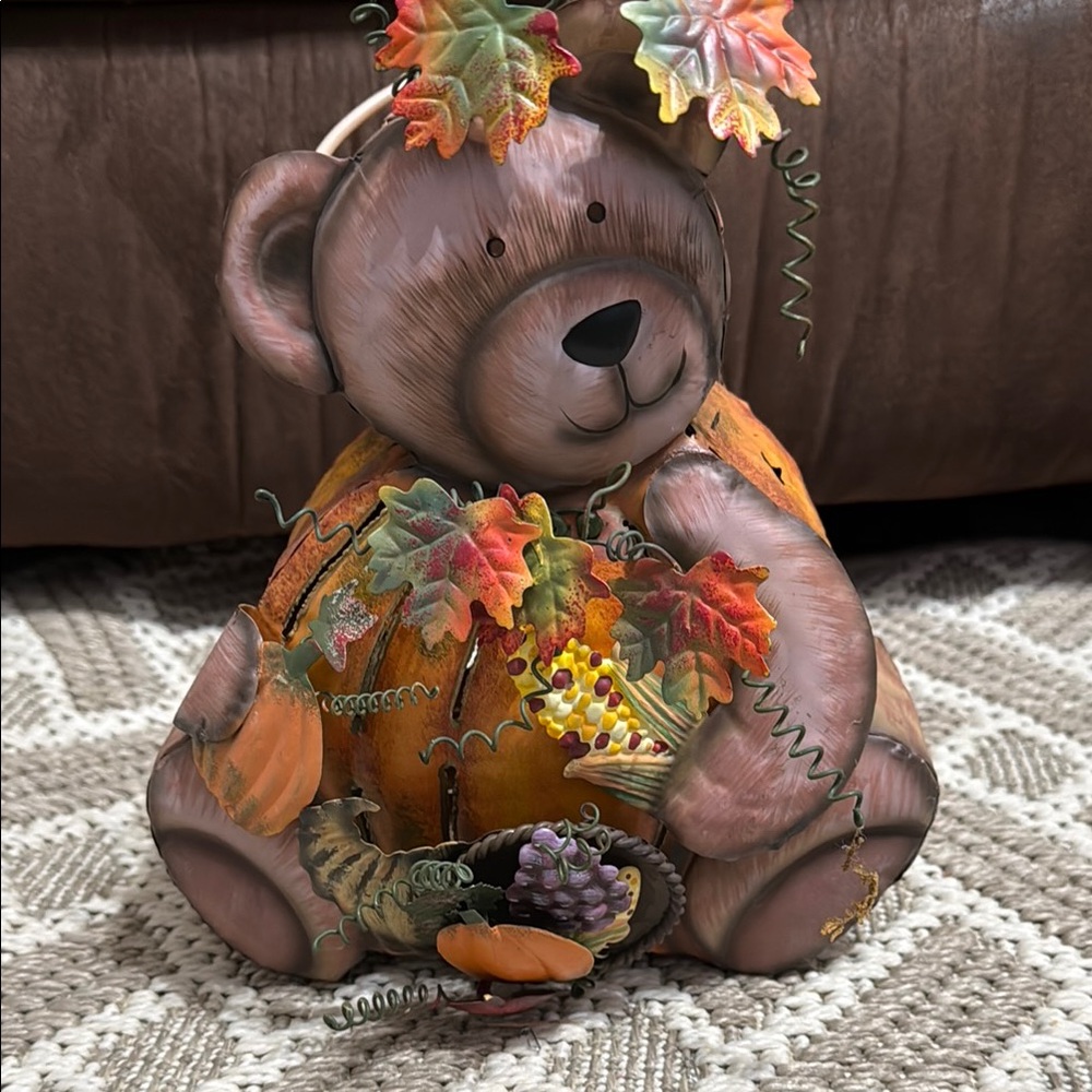 Home Interiors Autumn Bear Vintage Tin with Harvest Accents